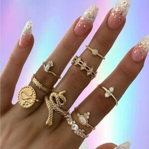 GOLD 4/$25 9pc Snake Rhinestone Ring Set